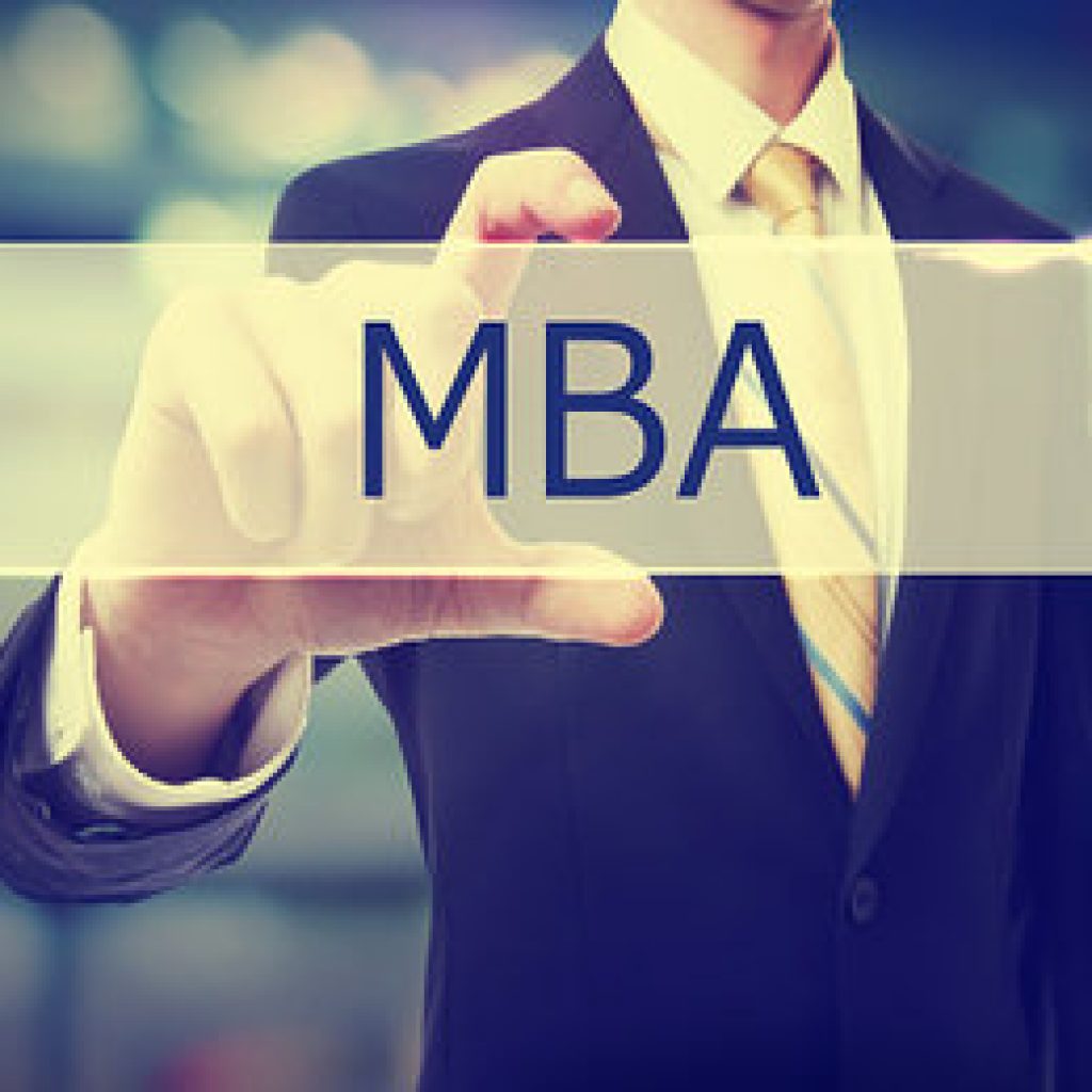 Should I apply for an online or traditional MBA?